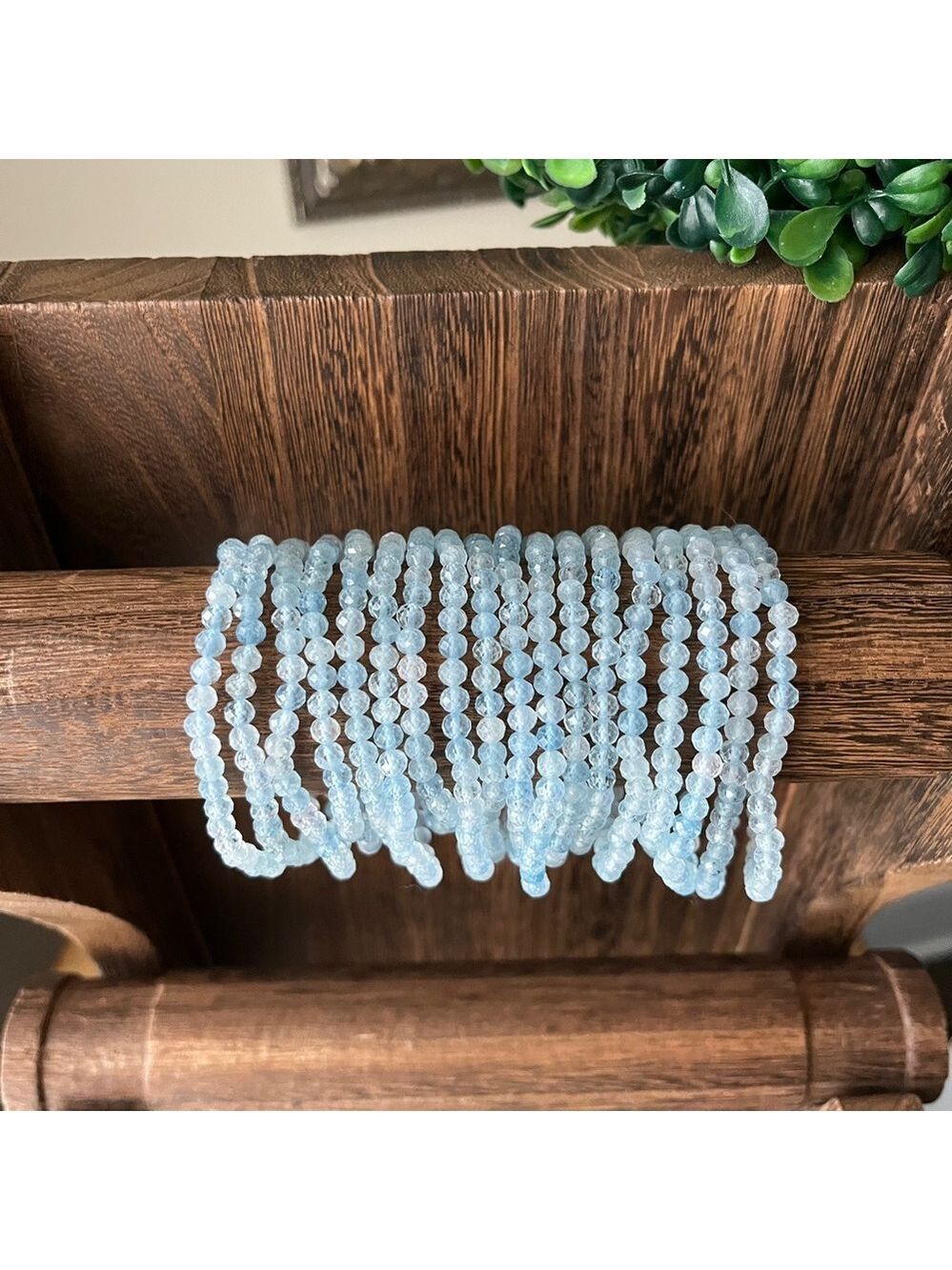 Aquamarine faceted bracelet